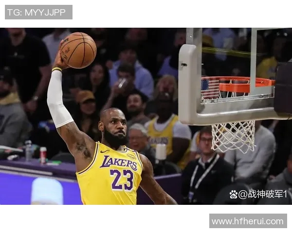 詹姆斯连续15场上双，领衔湖人逆转鹈鹕取胜
